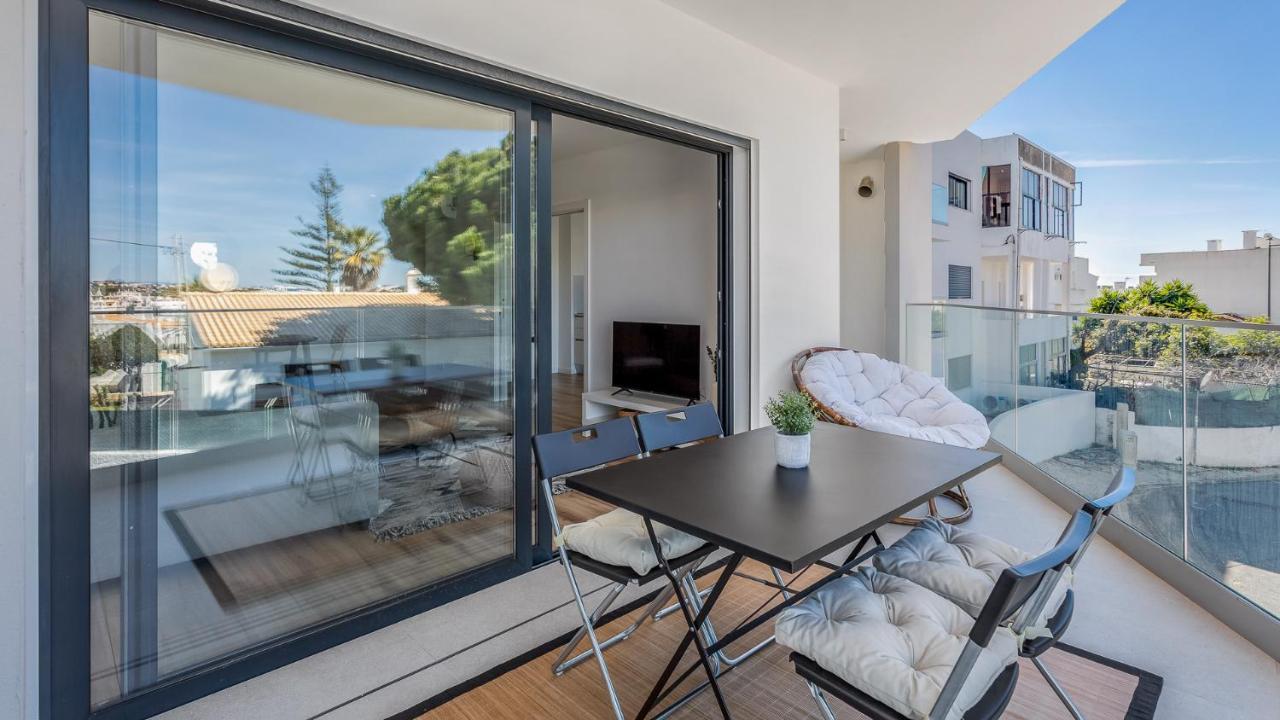 Dream Apartment W/Pool & Balcony By Lovelystay อัลบูเฟรา ภายนอก รูปภาพ